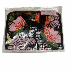 SOLD Thirty One Fold Up Family Organizer New